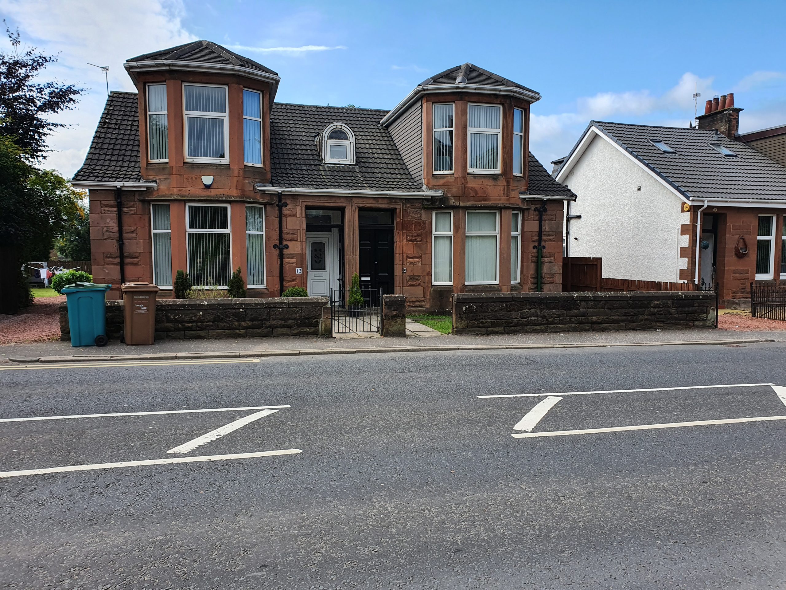 2 Bedroom Flat Holytown Select Premier Letting Ltd